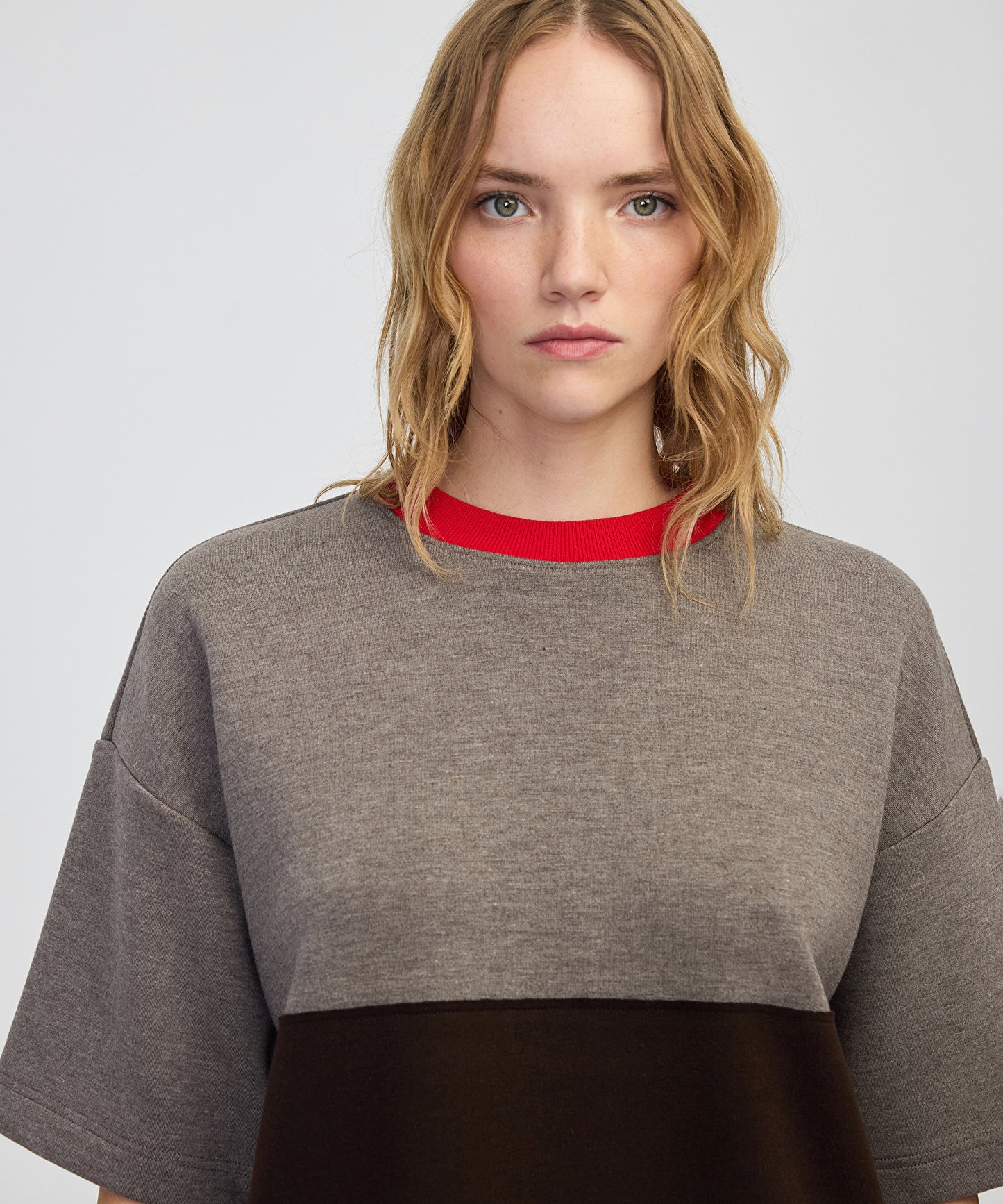 Kontrast Yaka Colorblock Sweatshirt