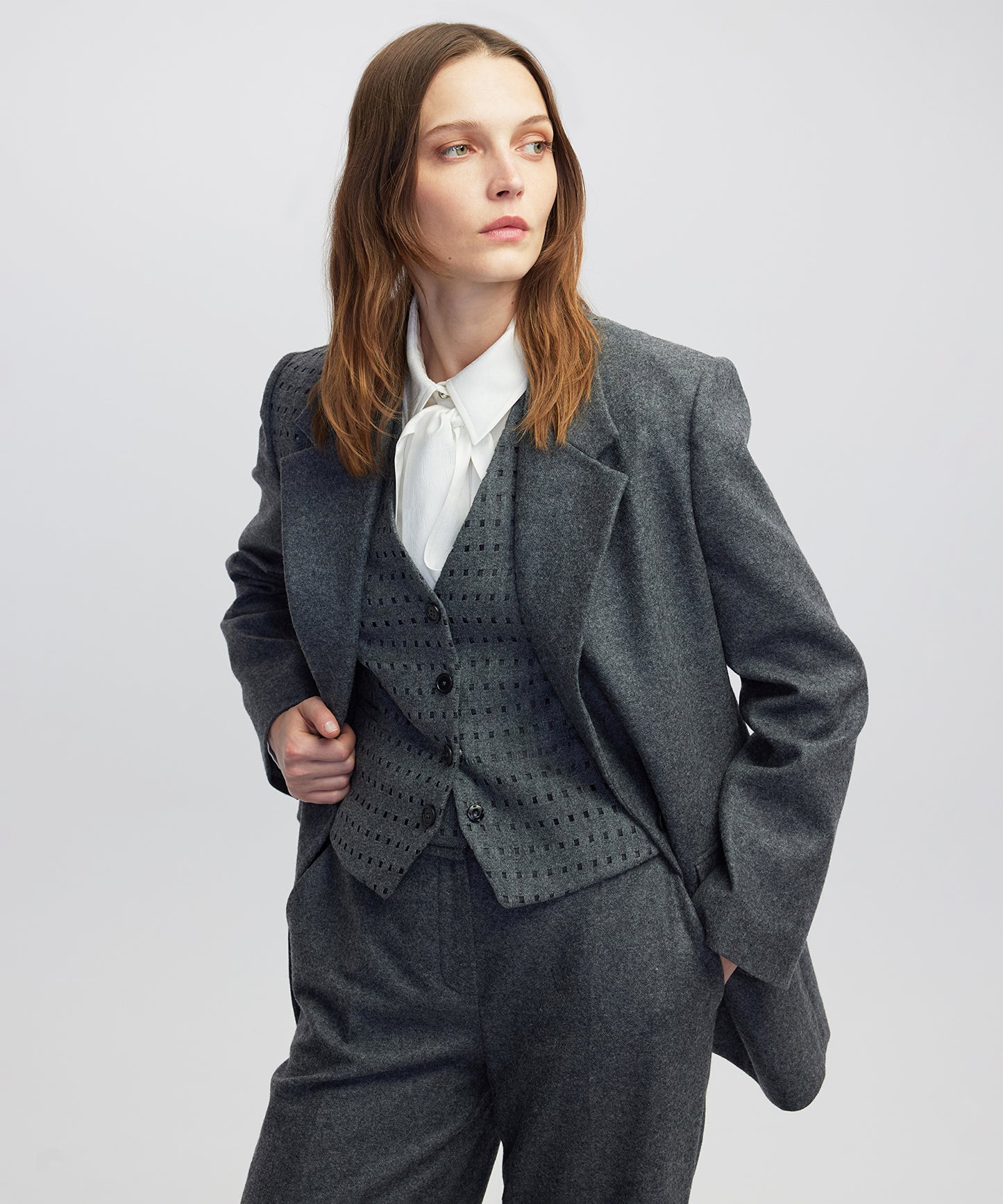 Vatkalı Cutout Blazer