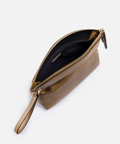 Deri Görünümlü Monogram Tokalı Clutch