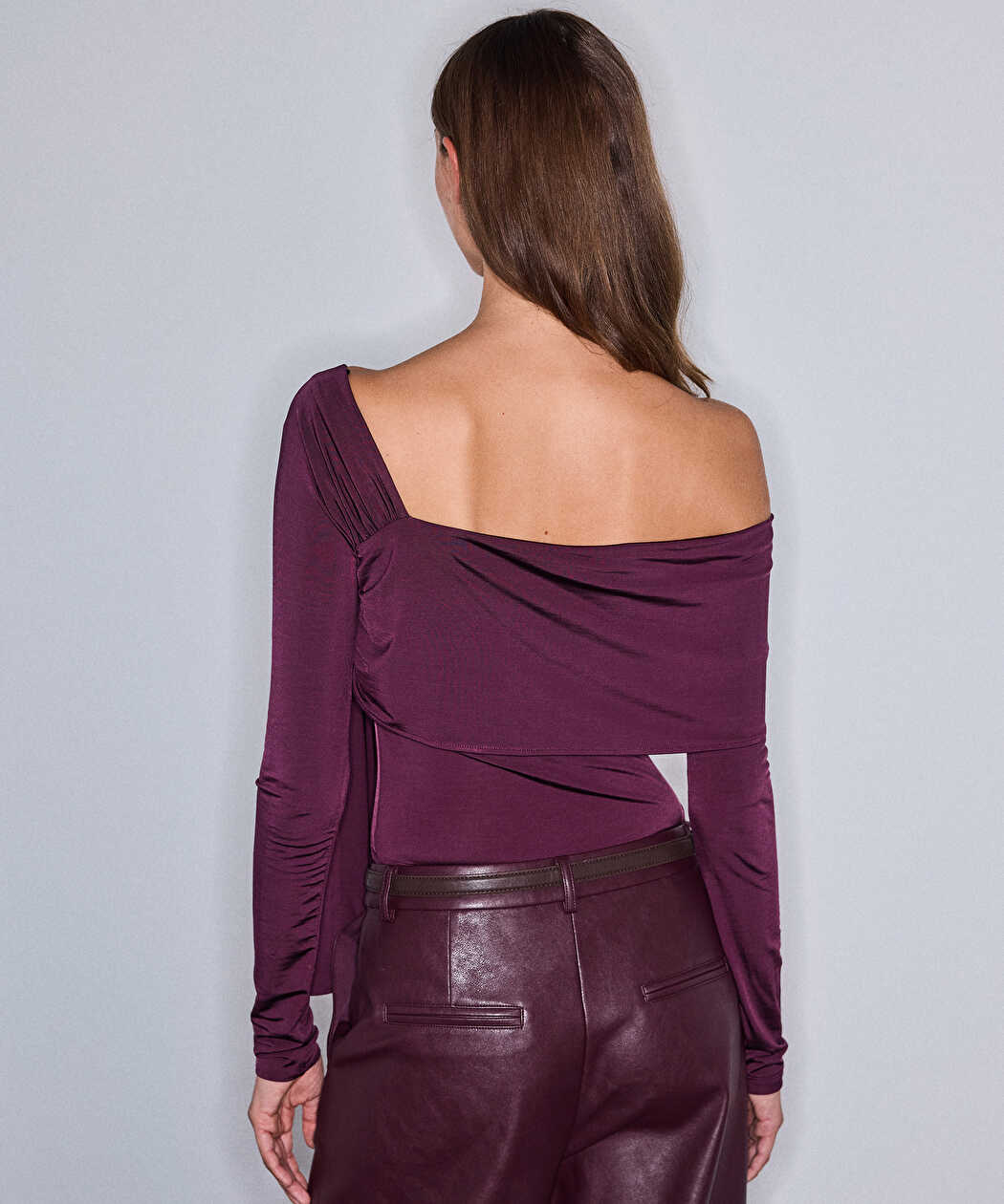 Mor Omzu Açık Asimetrik Body Iw6260070224008 | Ipekyol
