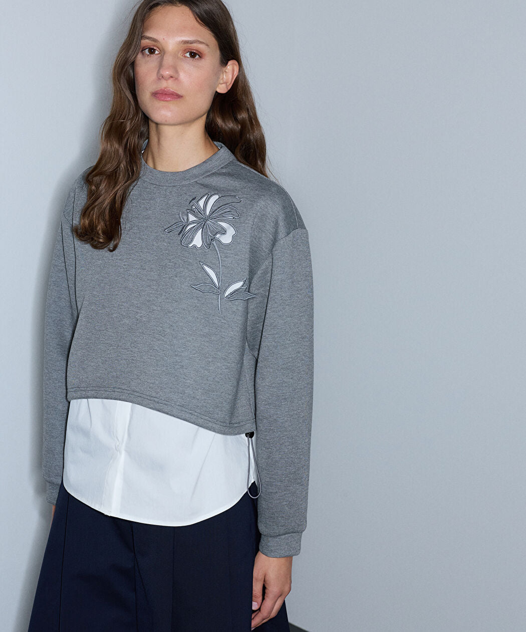 Gri Çift Parça Görünüm Cutout Sweatshirt Iw6260091123126 | Ipekyol