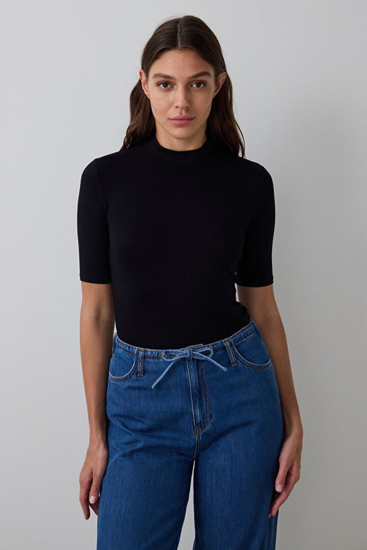 Siyah Yarım Balıkçı Yaka 3/4 Kollu Slim Fit Üst Phg99jp925sk-bk3 - Siyah - Penti