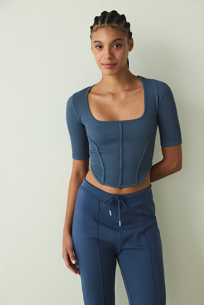 Indigo Kare Yaka Dikişsiz Kısa Kollu Crop Üst