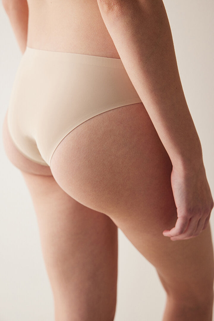 #izbırakmaz Light Ten Rengi Slip Külot