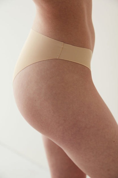 #izbırakmaz Smooth Ten Rengi Slip Külot