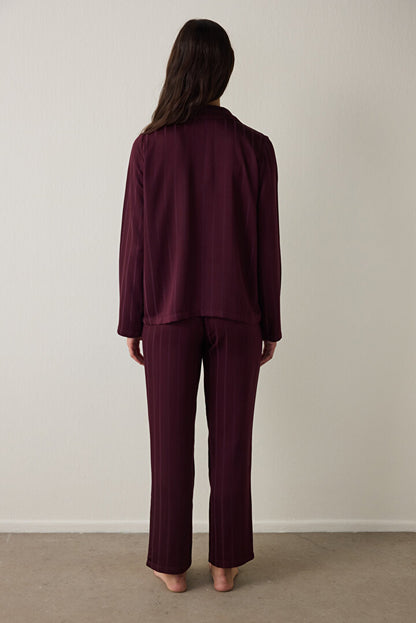 Bordo Çizgili Saten Gömlek Yaka Pijama Takımı