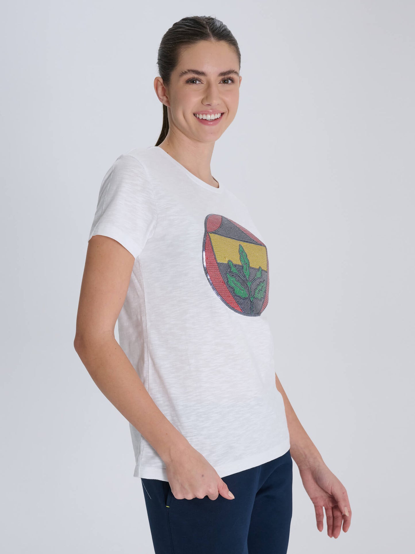 Fenerbahçe Beyaz Logolu Tribün Kadın Tshirt