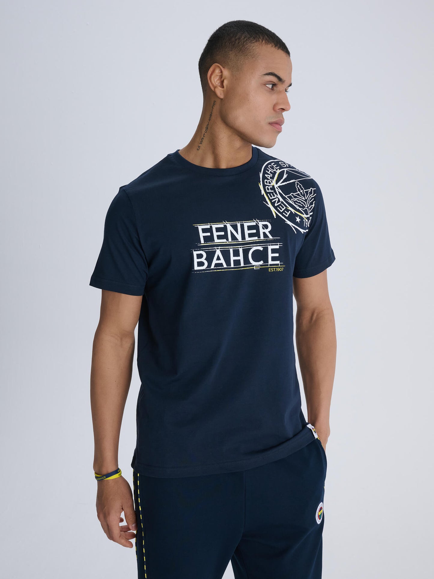 Fenerbahçe Lacivert Tribün Omuz Logolu Tshirt
