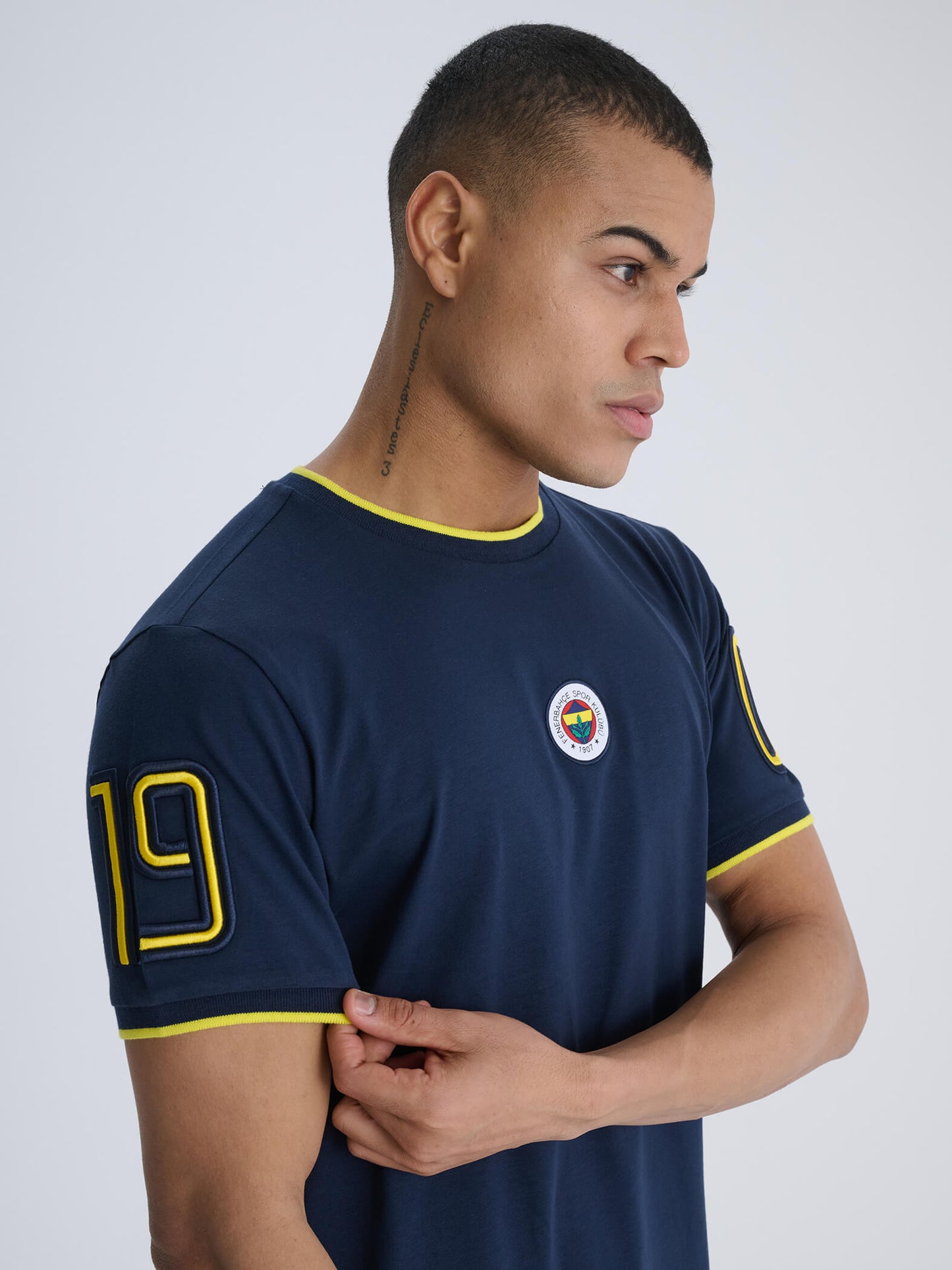 Fenerbahçe Lacivert Tribün Triko Bant Detaylı Erkek Tshirt
