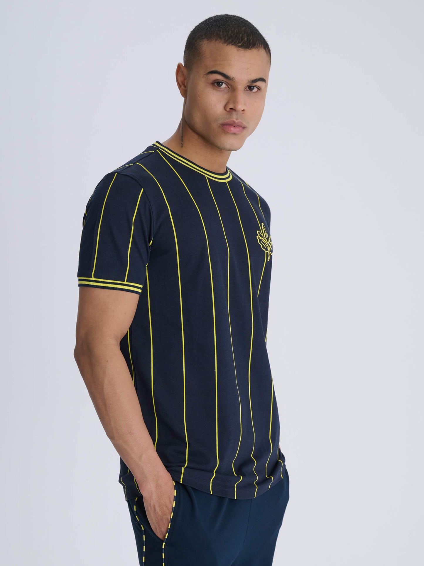Fenerbahçe Lacivert Tribün Ince Çizgili Erkek Tshirt
