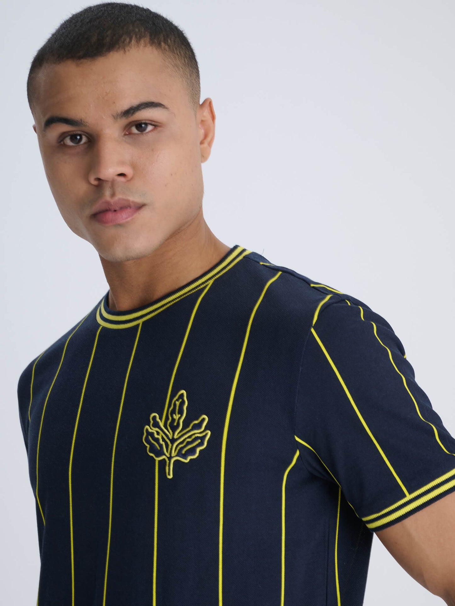 Fenerbahçe Lacivert Tribün Ince Çizgili Erkek Tshirt