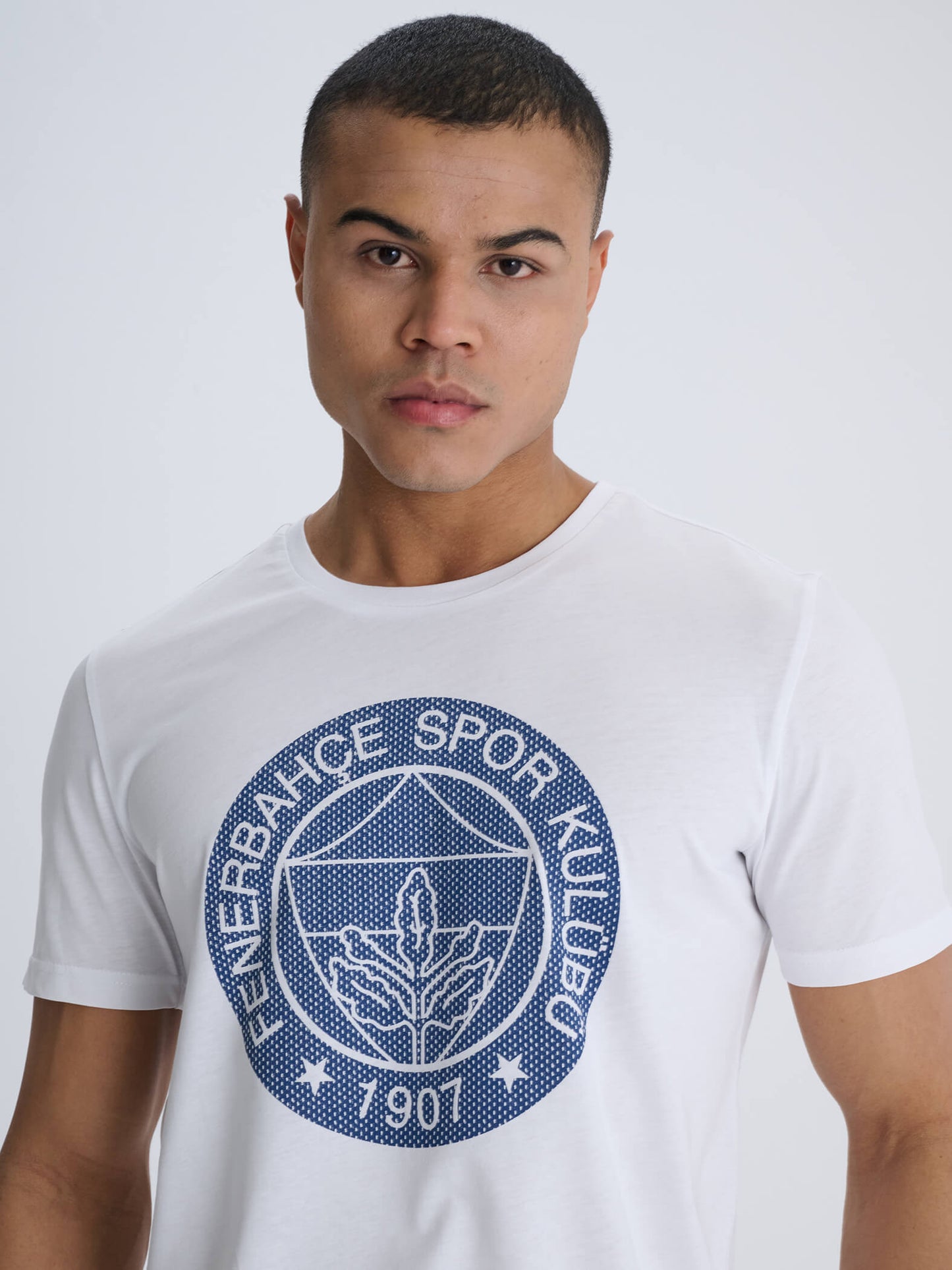 Fenerbahçe Beyaz Tribün Mesh Logolu Erkek Tshirt