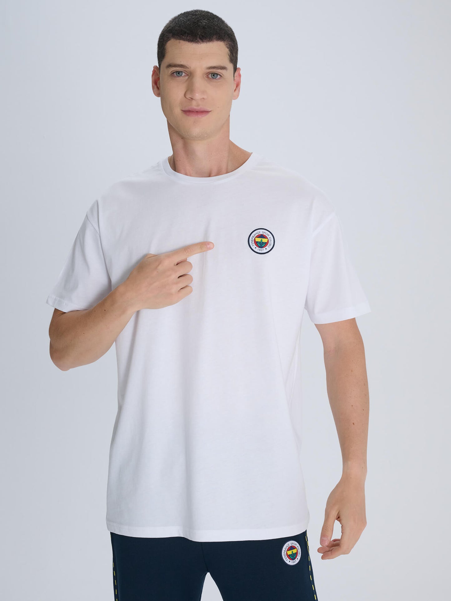 Fenerbahçe Beyaz Tribün Mazinde Bir Tarih Yatar Erkek Oversize Tshirt