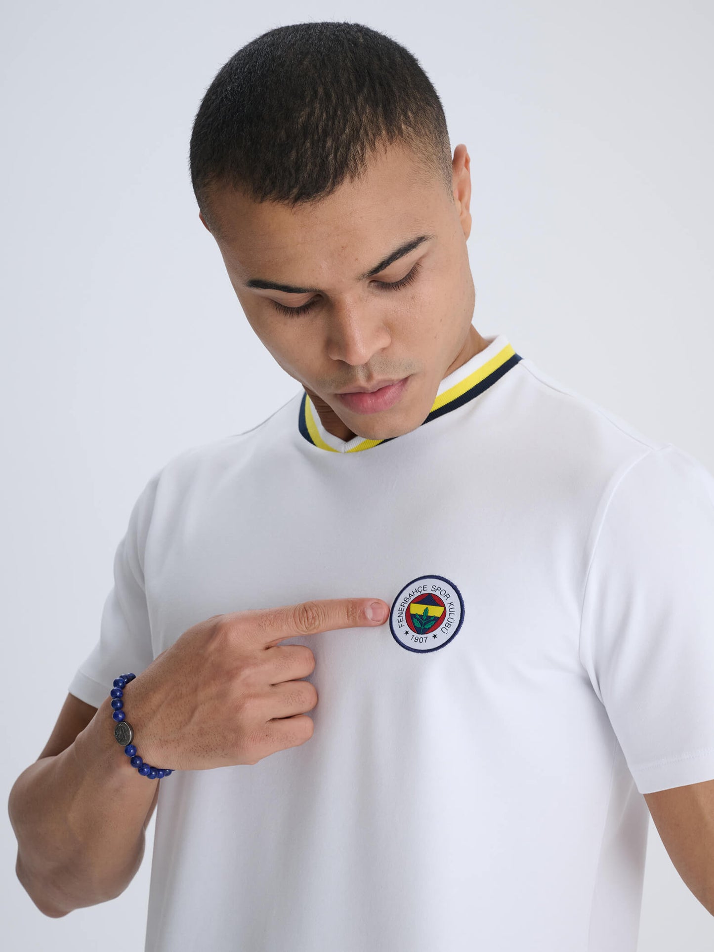 Fenerbahçe Beyaz Tribün Triko Yaka Erkek Tshirt