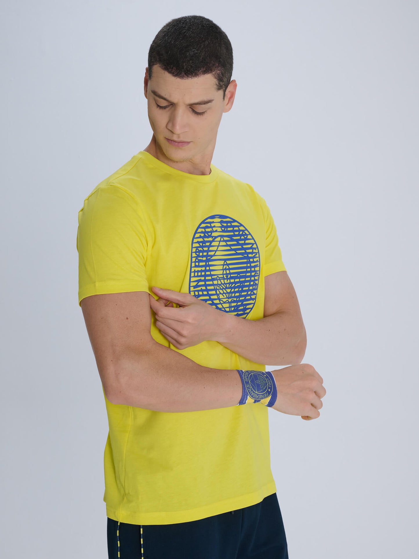 Fenerbahçe Sarı Tribün Enjeksiyon Logolu Erkek Tshirt