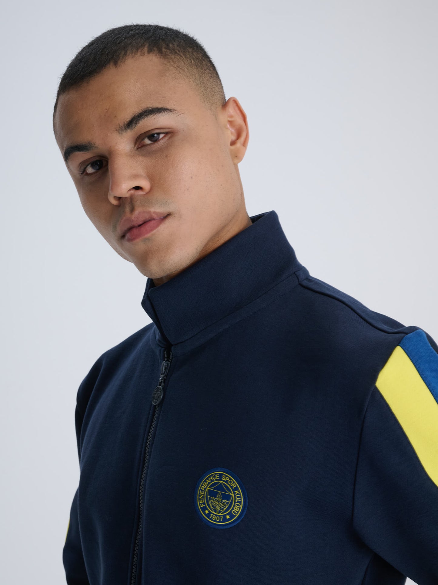 Fenerbahçe Lacivert Tribün Tek Renk Logolu Erkek Sweatshirt