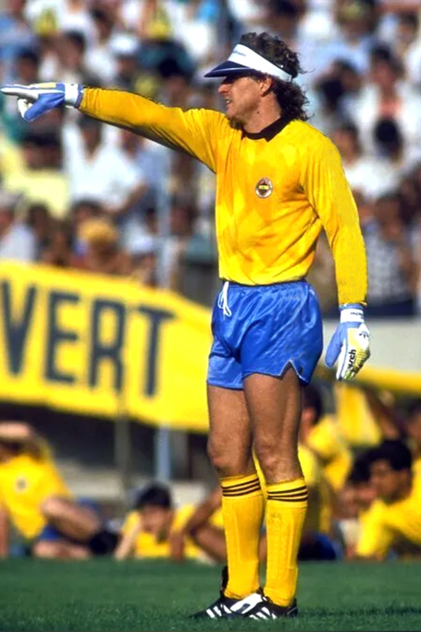 Fenerbahçe Retro Sarı Kaleci Kazağı