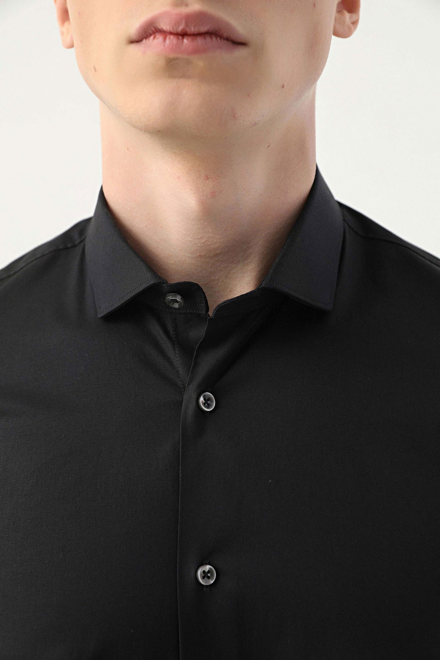 Tween Slim Fit Siyah Düz Easy Care Gömlek