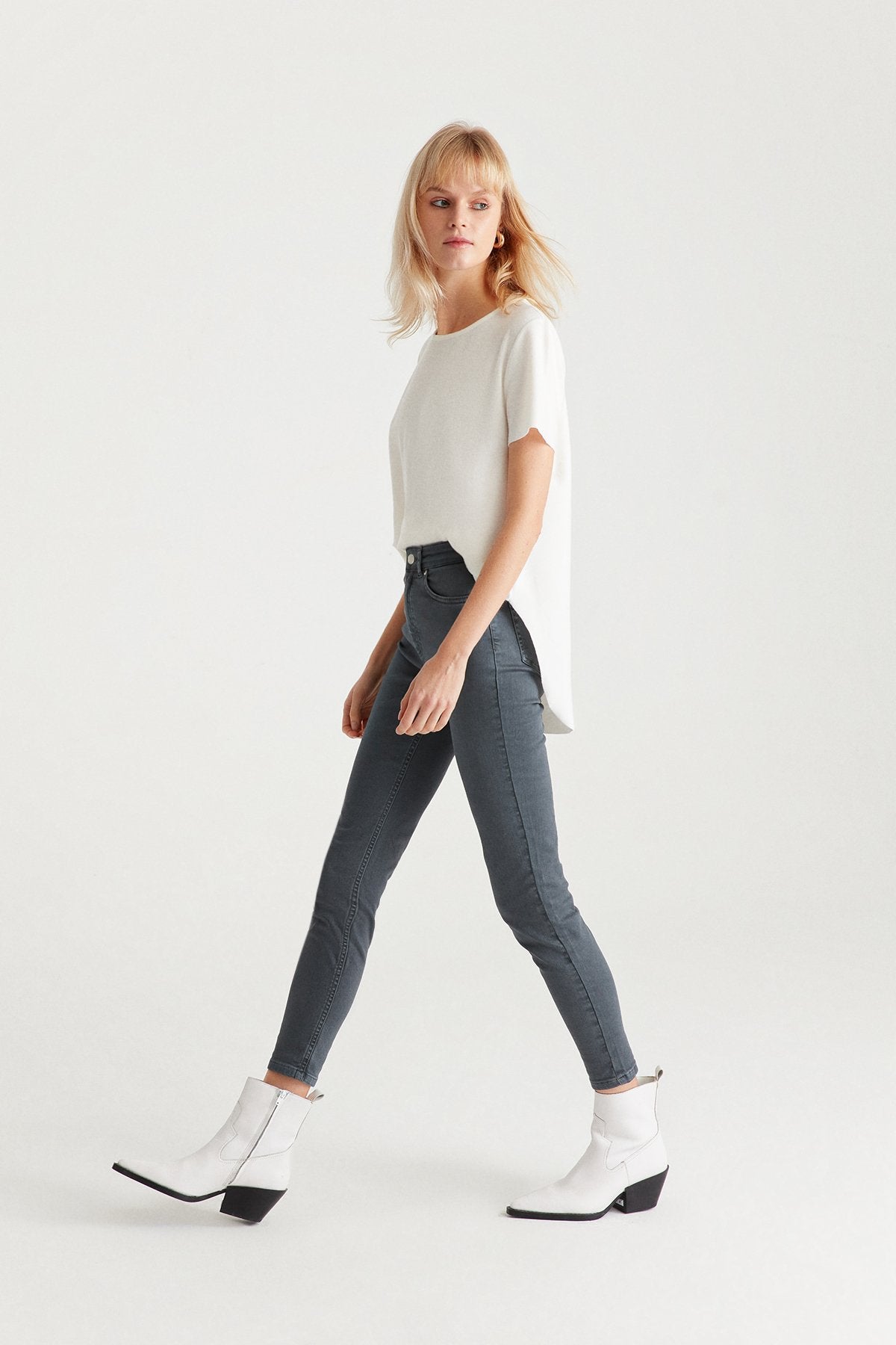 Antrasit Yüksek Bel Düz Kesim Jean