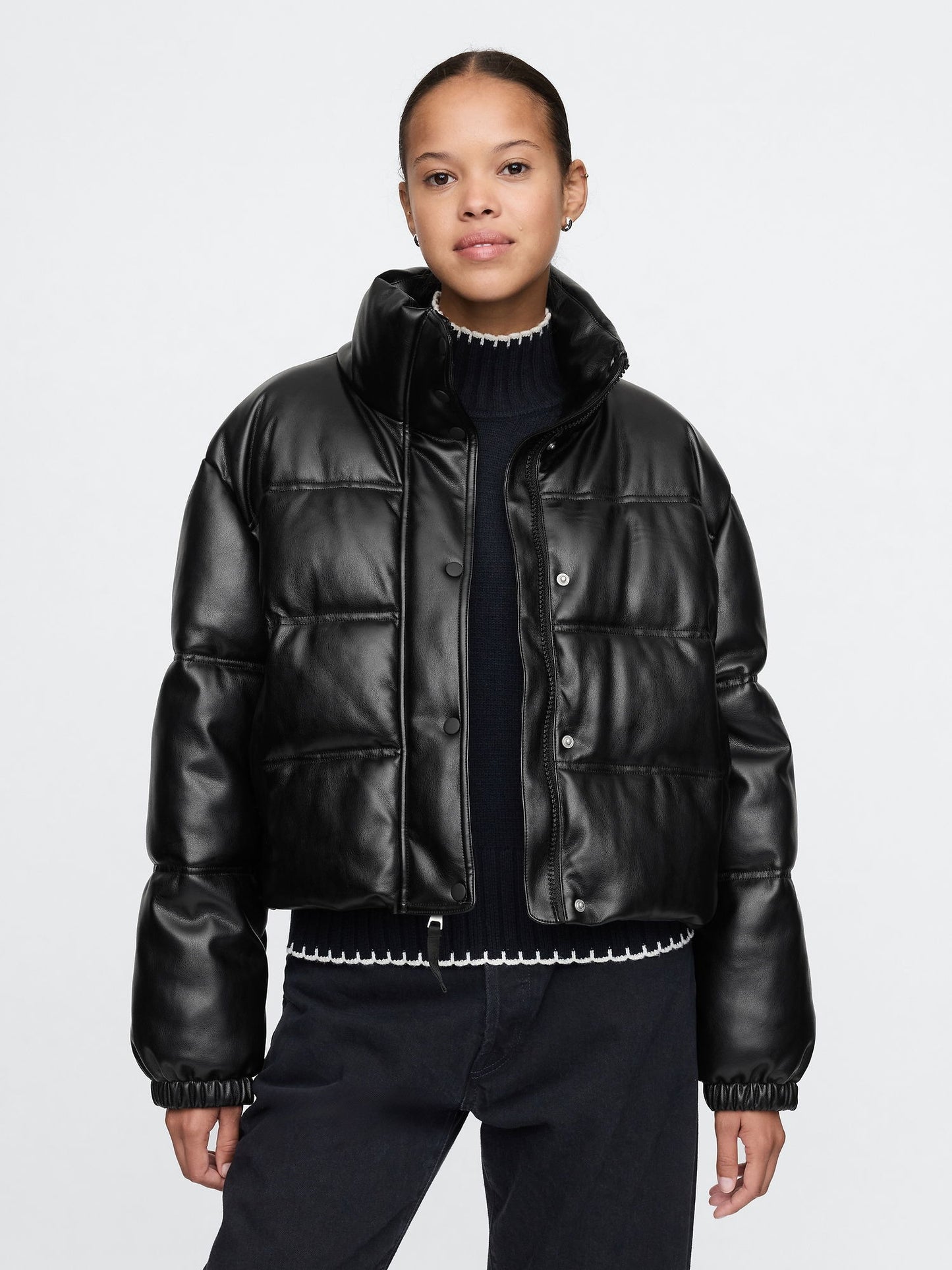 Siyah Vegan Deri Crop Puffer Şişme Mont