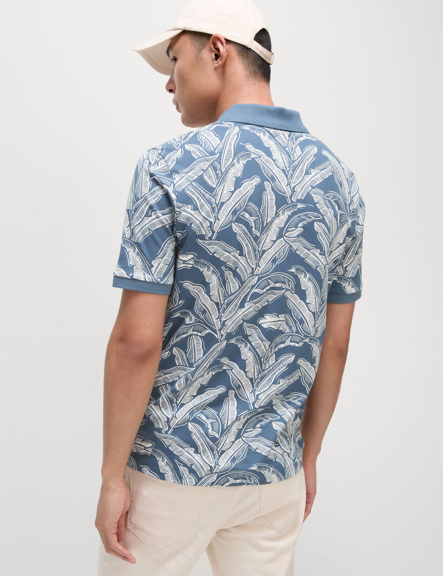 Saf Pamuklu Muz Yaprağı Desenli Polo Yaka T-shirt
