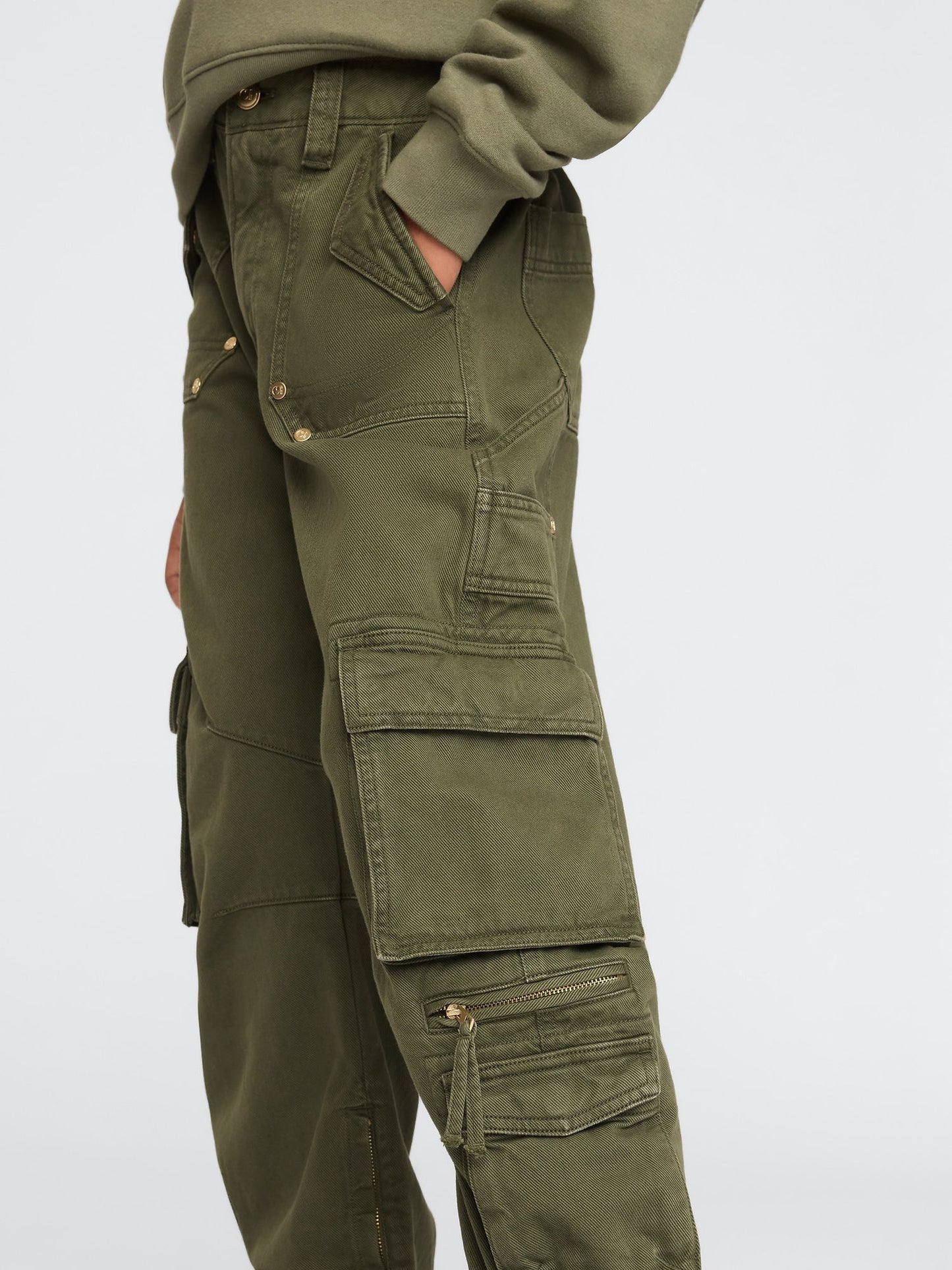 Haki Gap × Cult Gaia Kargo Barrel Pantolon