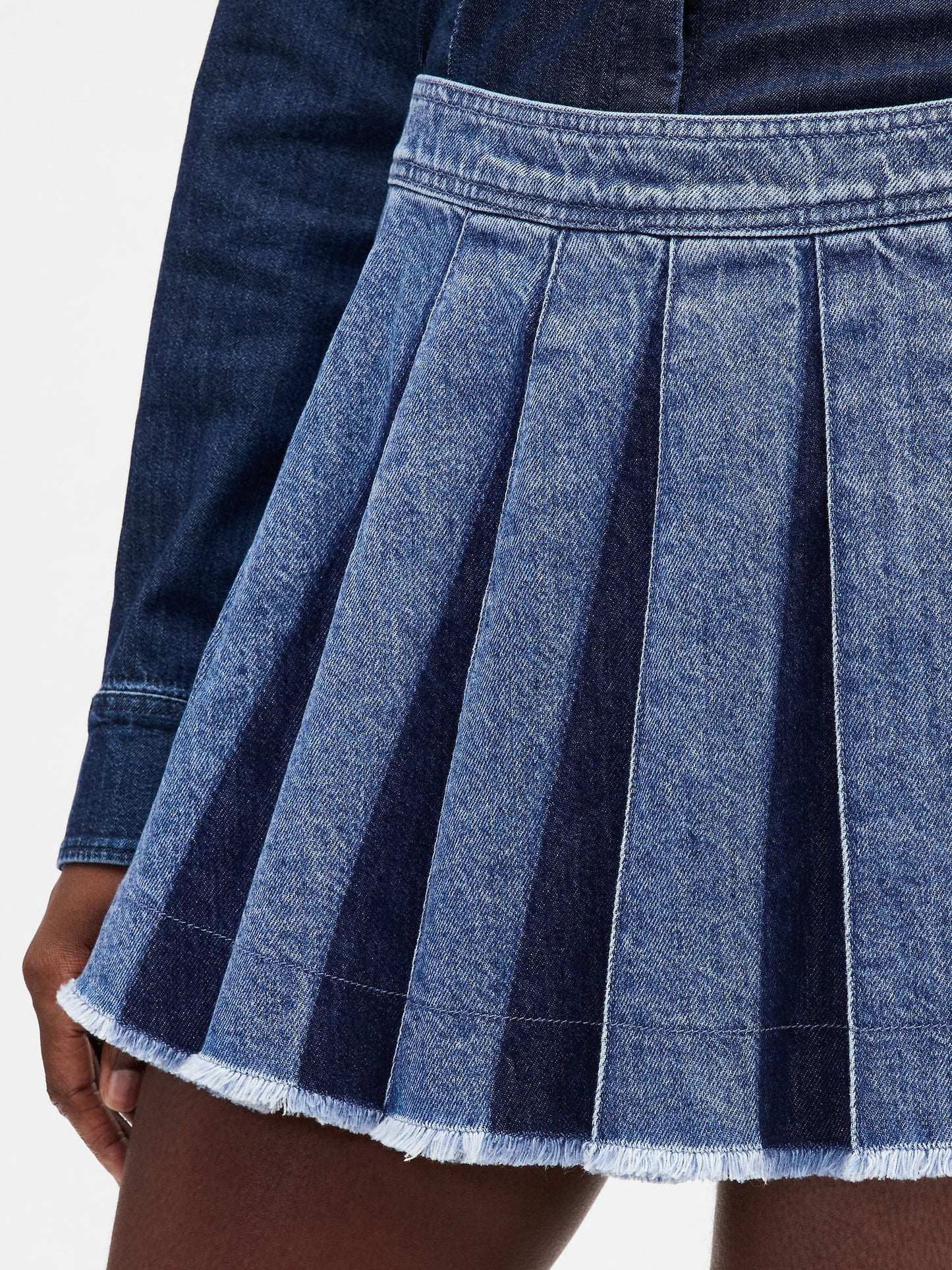 Koyu Mavi Pileli Denim Mini Etek