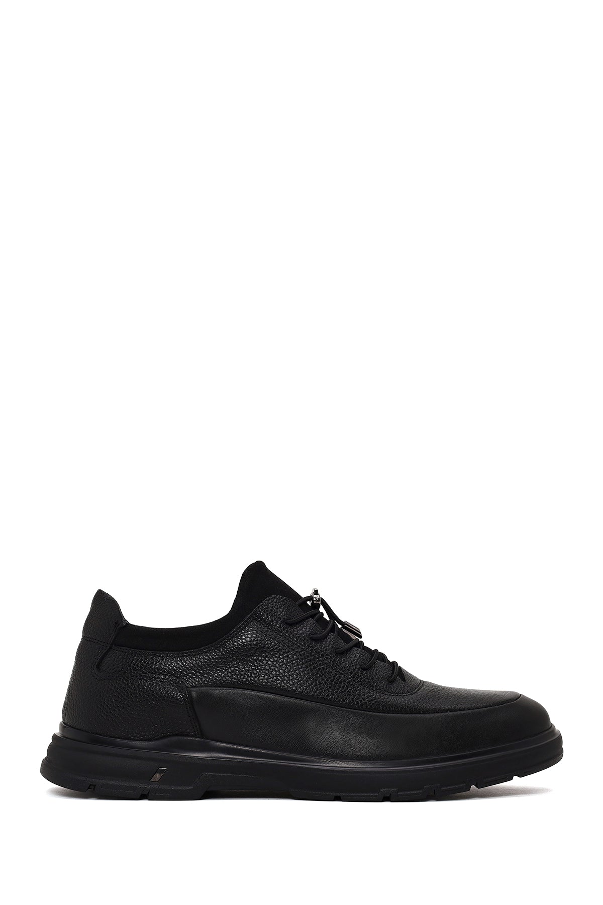 Erkek Siyah Bağcıklı Deri Casual Sneaker