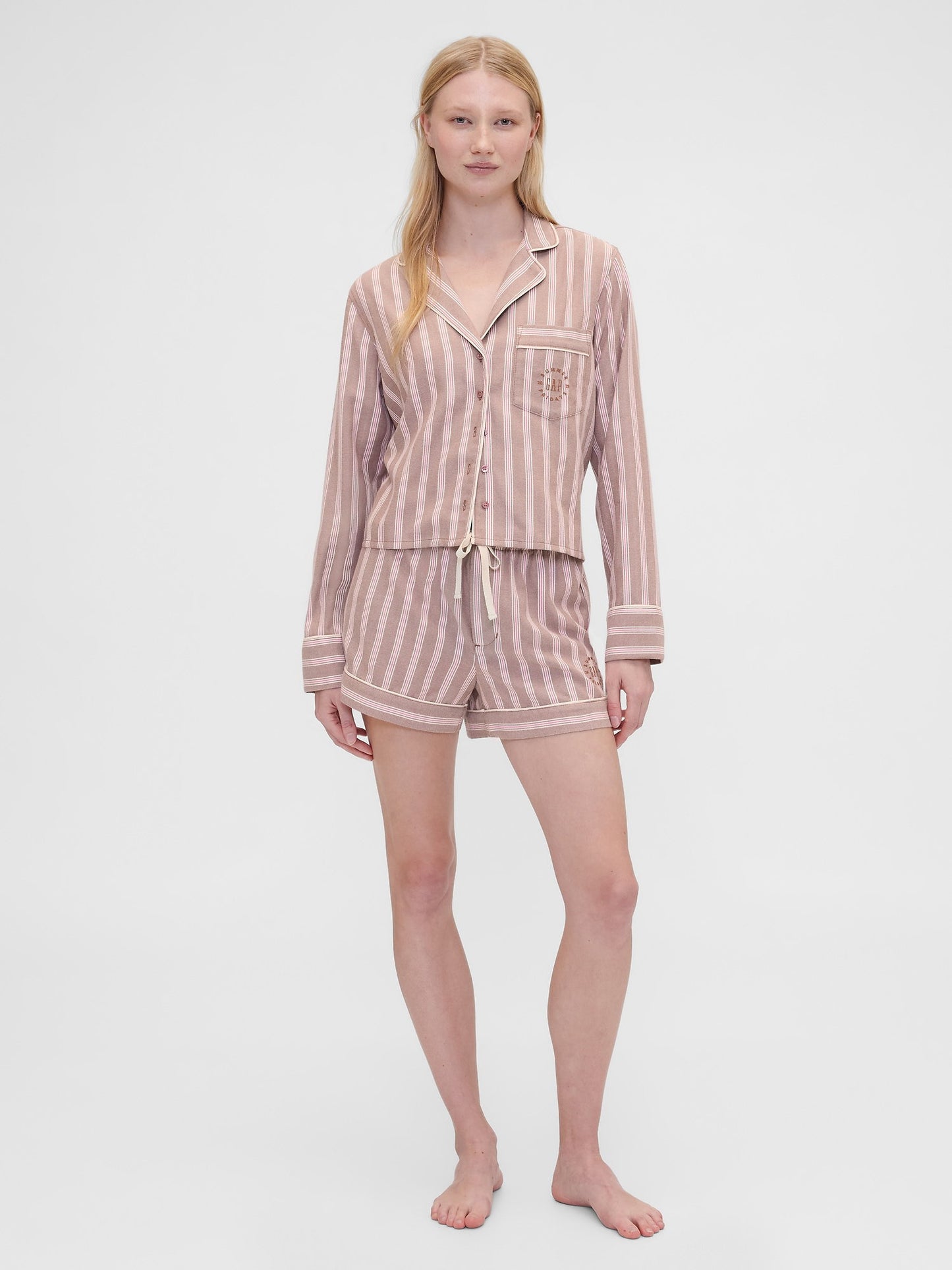 Pembe Gap × Summer Fridays Flannel Çizgili Pijama Boxer Şort