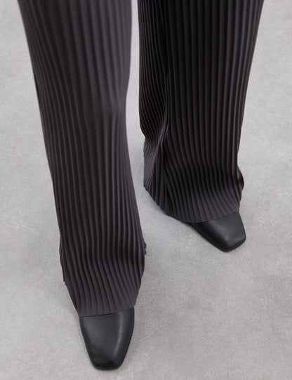Pile Detaylı Wide Leg Pantolon