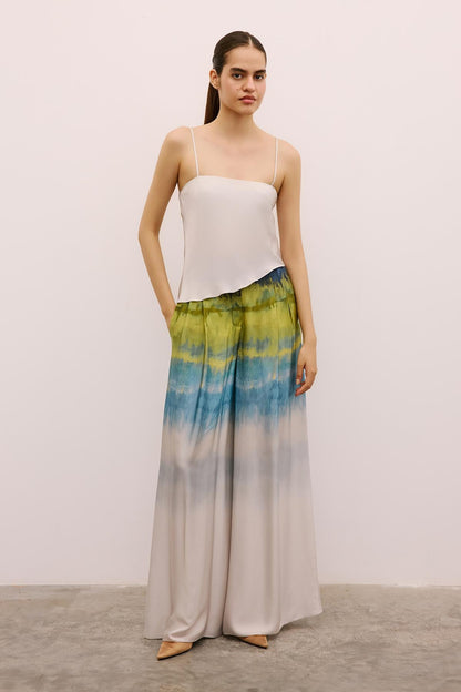 Asimetrik Detaylı Şık Gri Crop Bluz