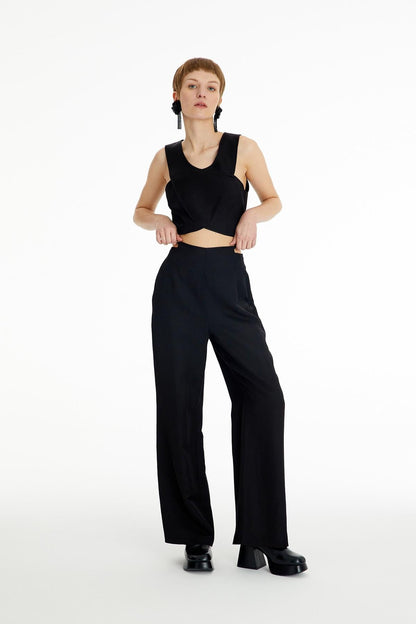 Askılı Crop Siyah Büstiyer