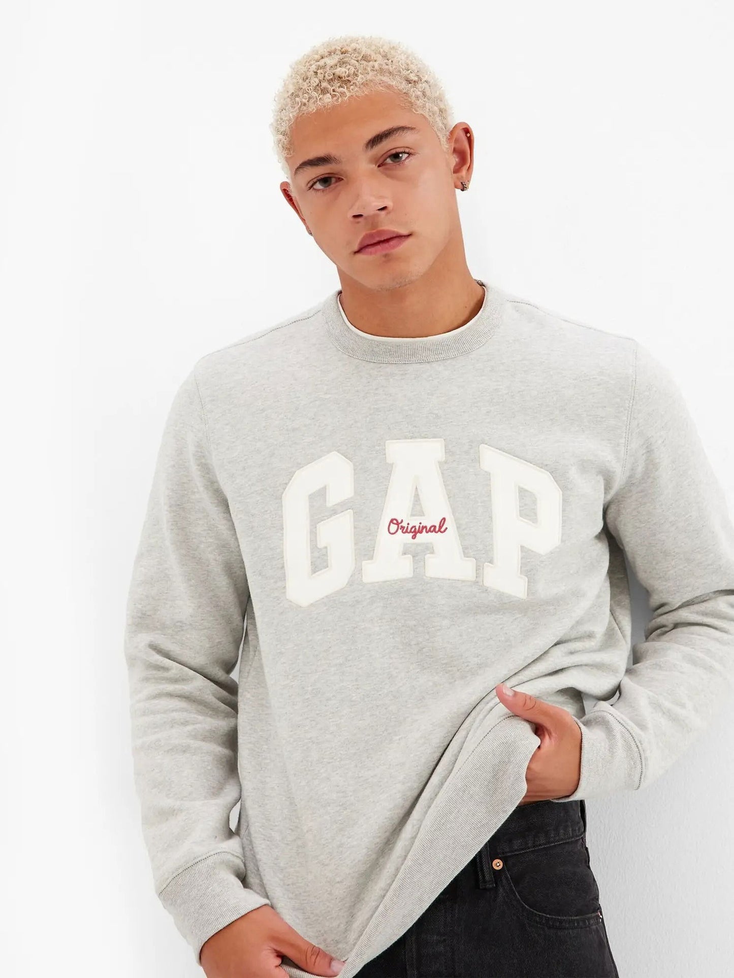 Gri Gap Logo Bisiklet Yaka Sweatshirt