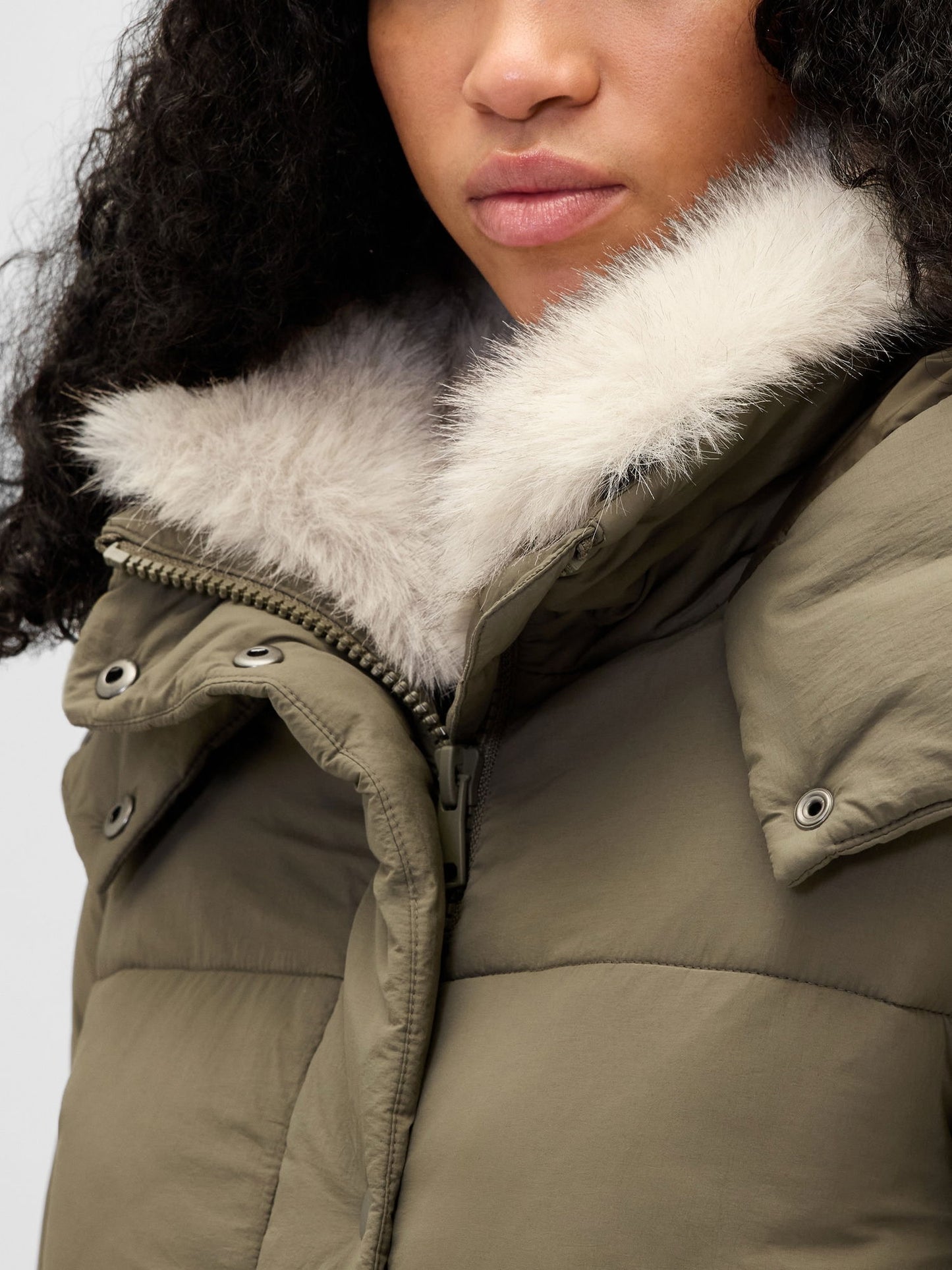 Haki Faux Fur-trim Midi Puffer Şişme Mont