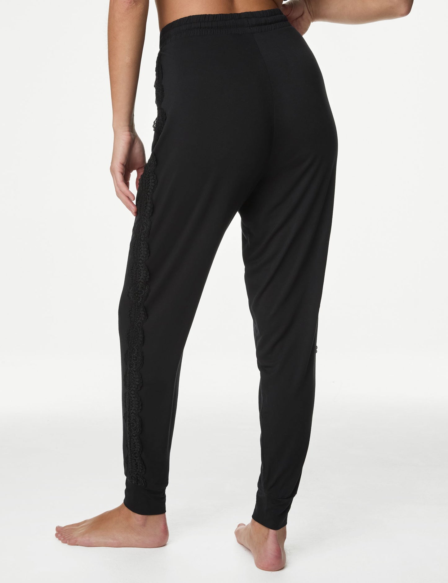 Body Soft:trade_mark: Dantel Detaylı Jogger Pijama Altı
