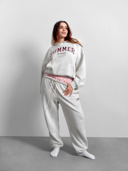 Gri Gap × Summer Fridays Heavyweight Relaxed Logo Eşofman Altı