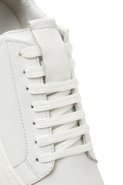 Kadın Beyaz Bağcıklı Deri Sneaker