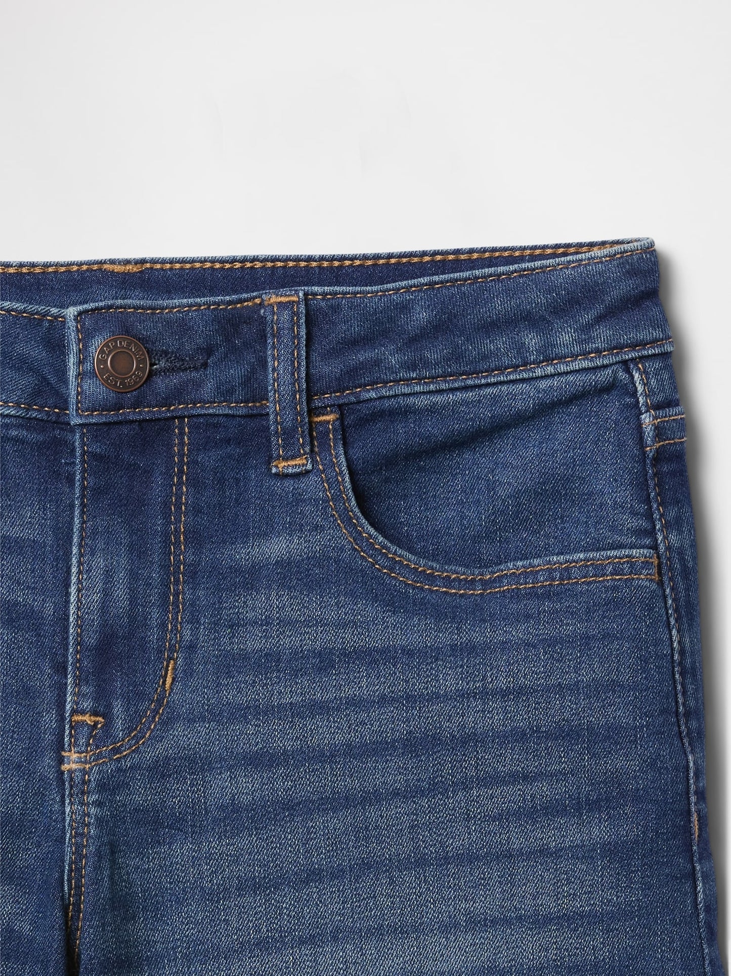 Mavi Denim Midi Şort