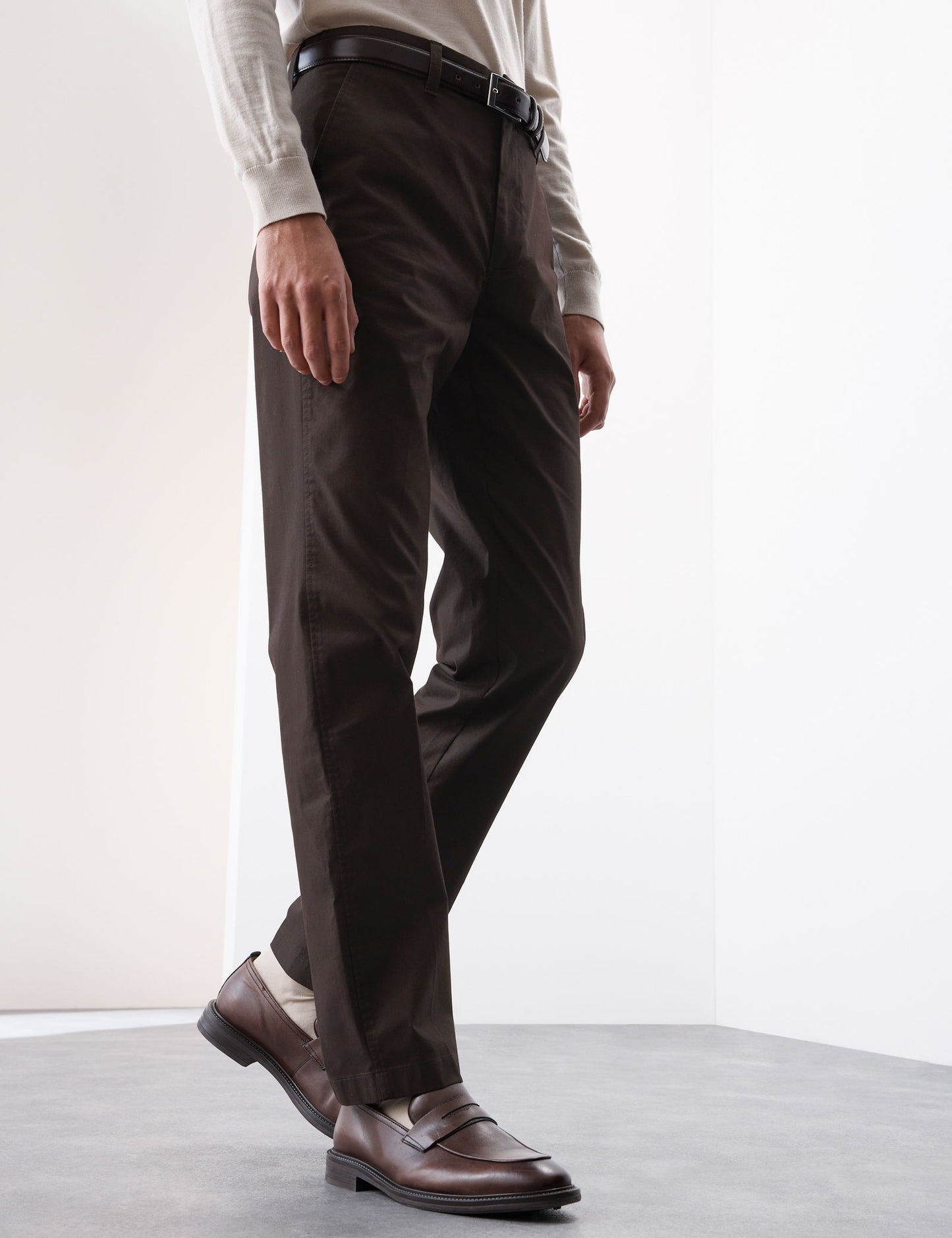 Regular Fit Süper Lightweight Chino