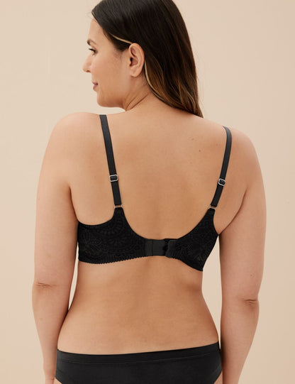 Body Soft: Dantel Detaylı Balensiz Pamuklu Ameliyat Sonrası Sütyeni