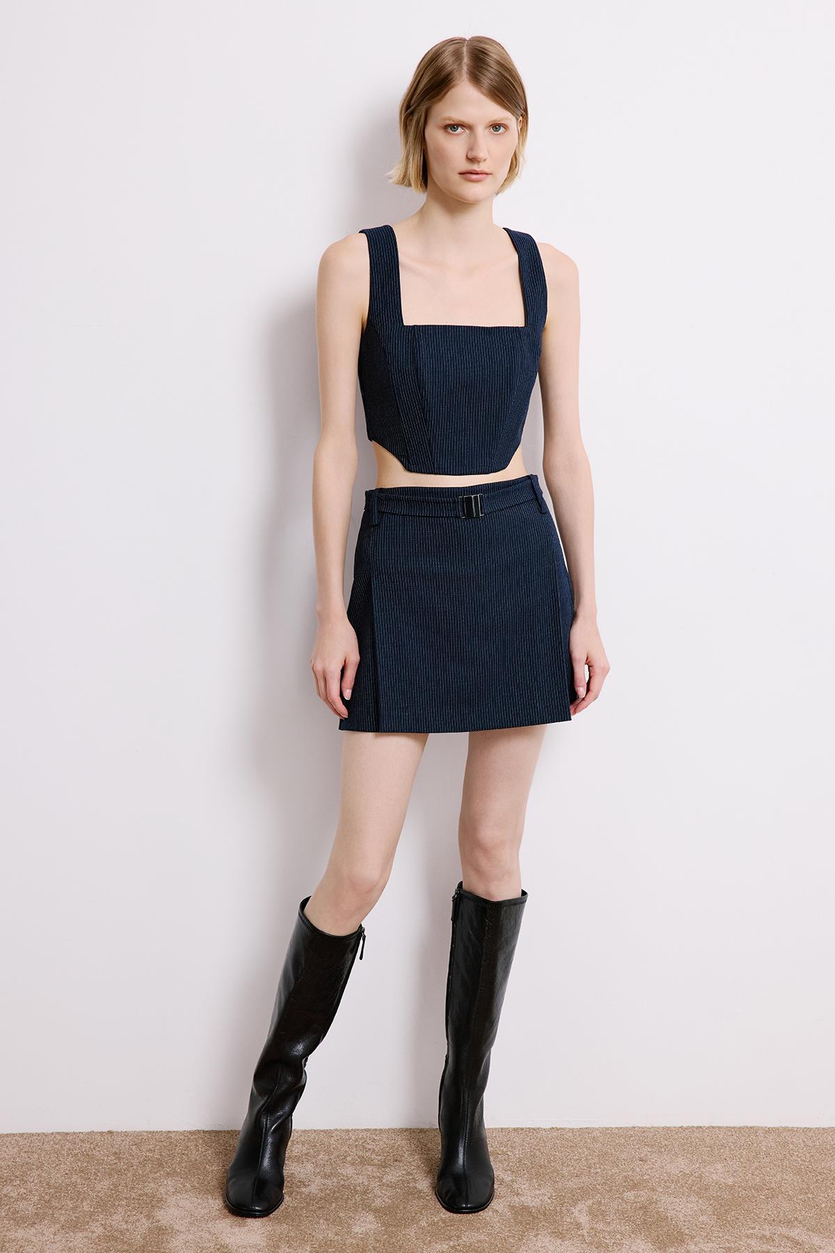 Balen Detaylı Çizgili Lacivert Crop Büstiyer