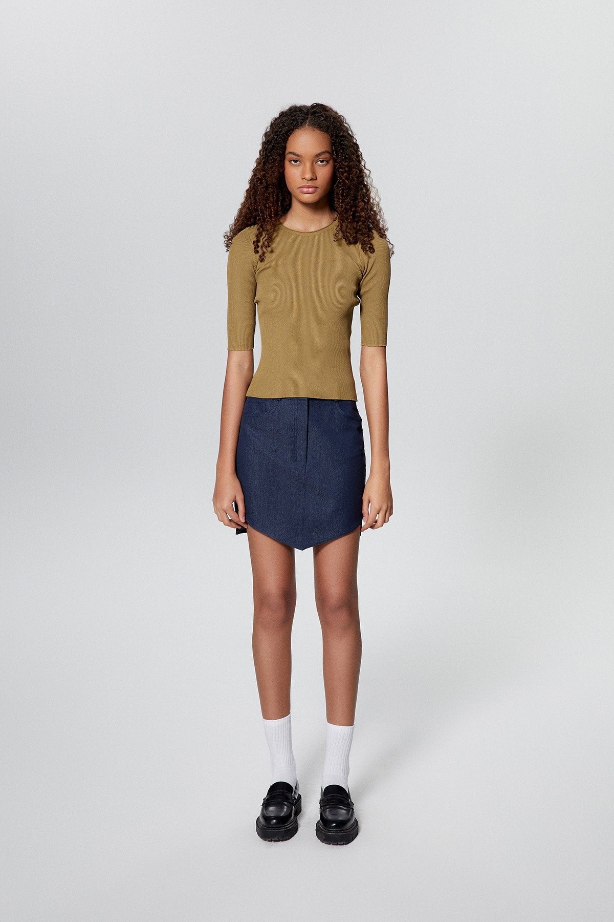 Haki Basic Kısa Kollu Triko Bluz