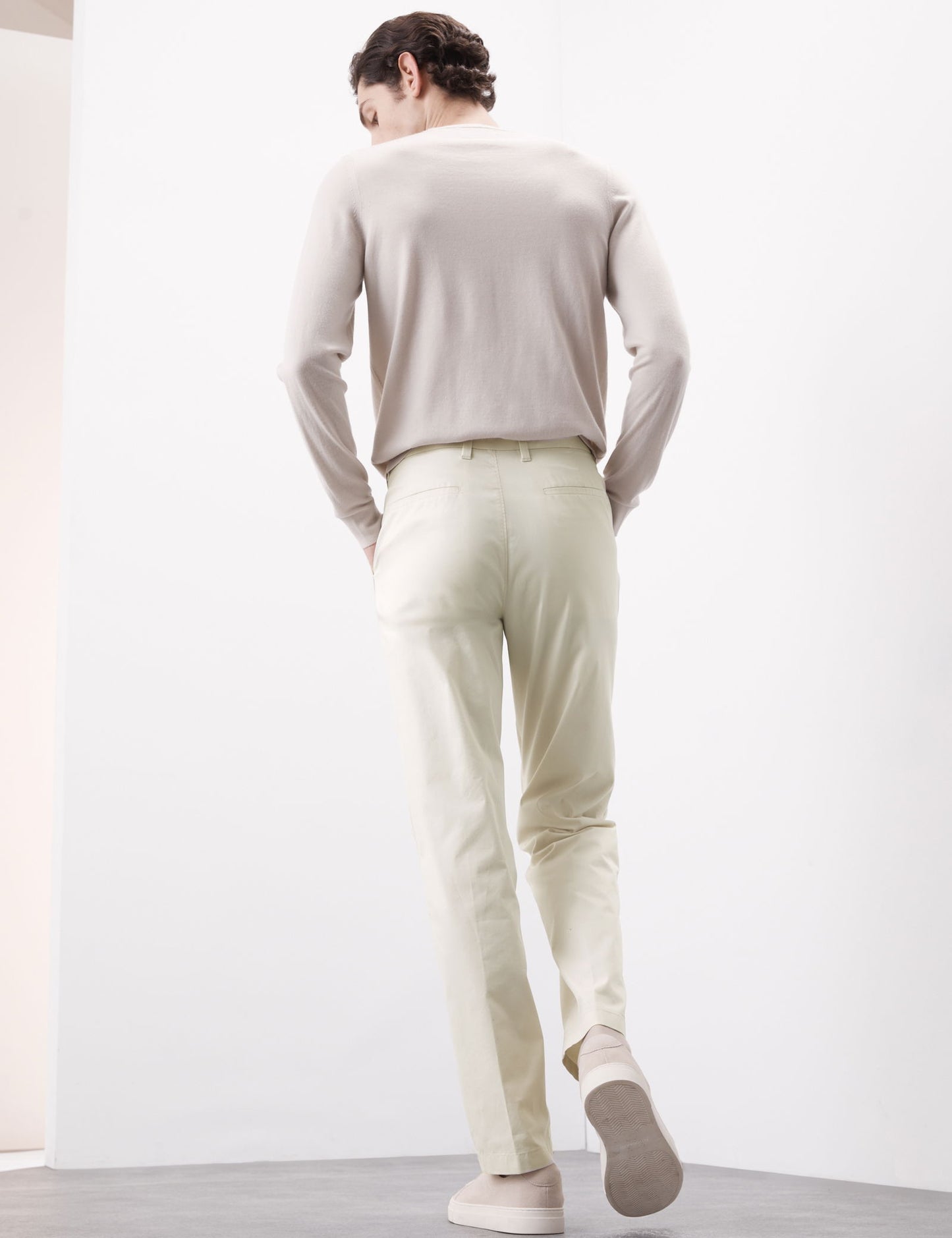 Regular Fit Süper Lightweight Chino