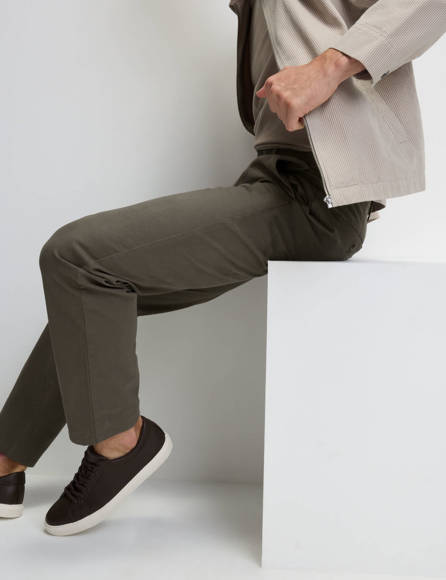 Regular Fit Chino