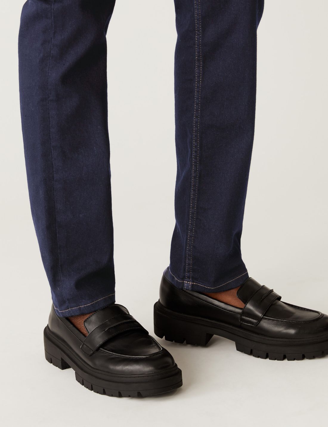 Sienna Straight Leg Jean Pantolon