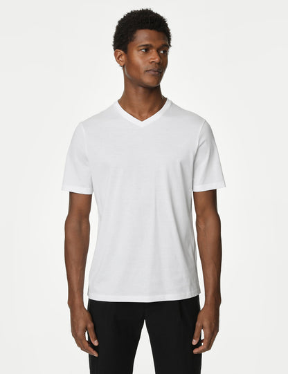 Yumuşak Dokulu V Yaka T-shirt