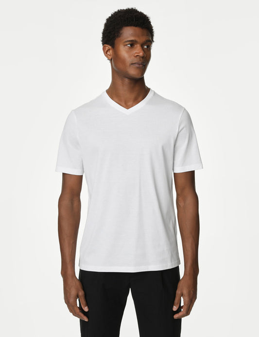 Yumuşak Dokulu V Yaka T-shirt