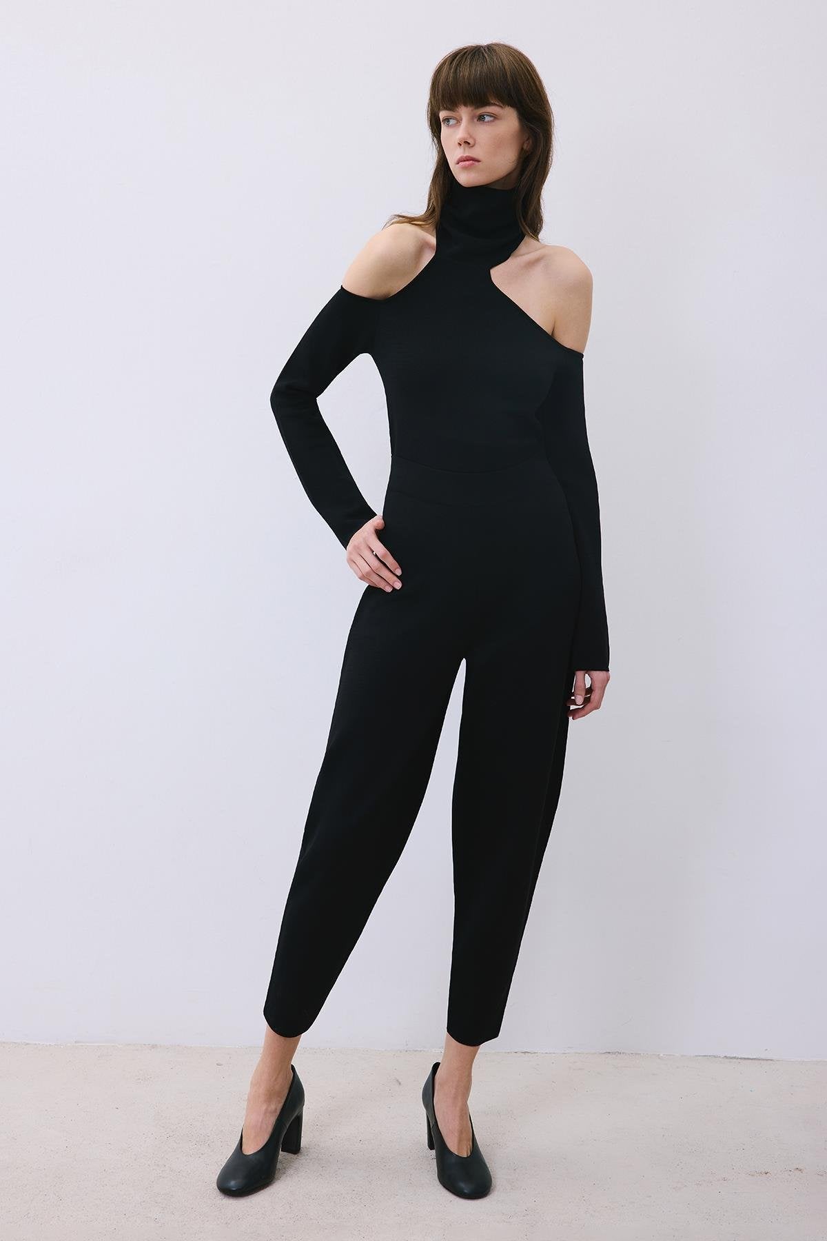 Beli Lastikli Rahat Form Siyah Triko Pantolon