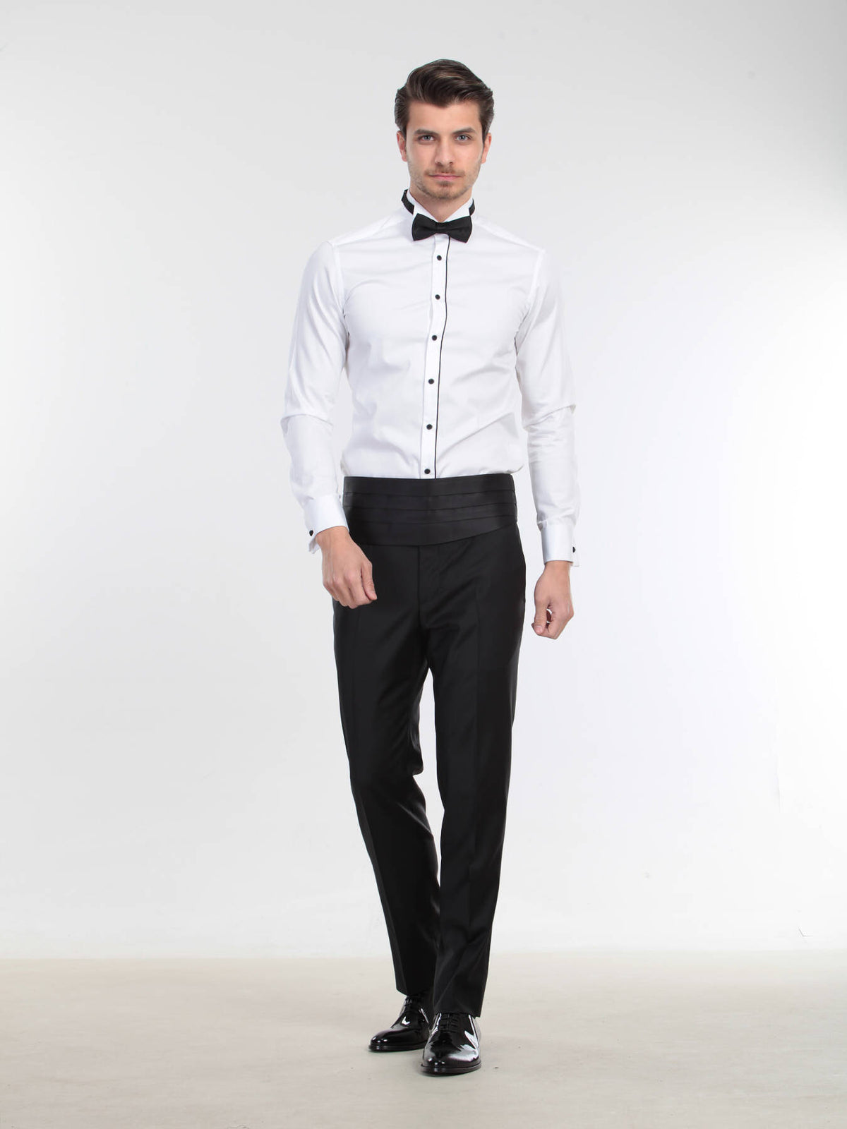 Beyaz Düz Slim Fit Duble Manşet Ata Yaka Smokin Gömlek