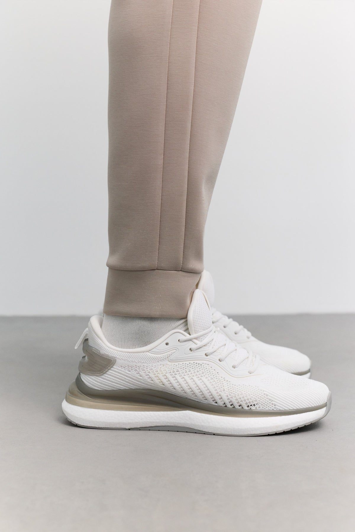 Beyaz Nefes Alan Sneaker Ayakkabı